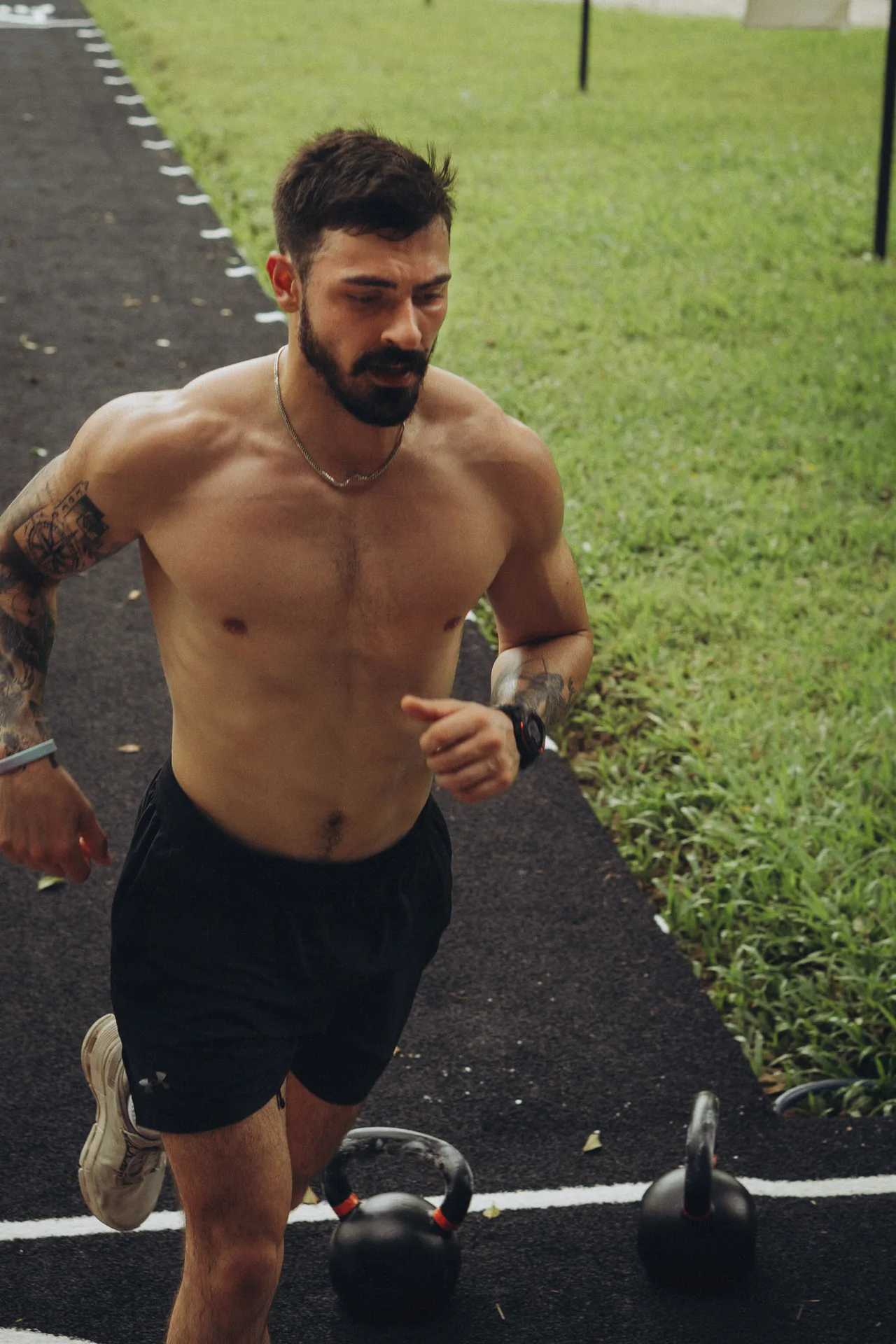 Solo run by Nova Fitness Retreat banner